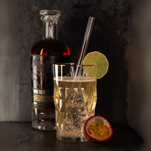 Der Highball – zeitloser Klassiker, neu interpretiert mit ONE RUM XO