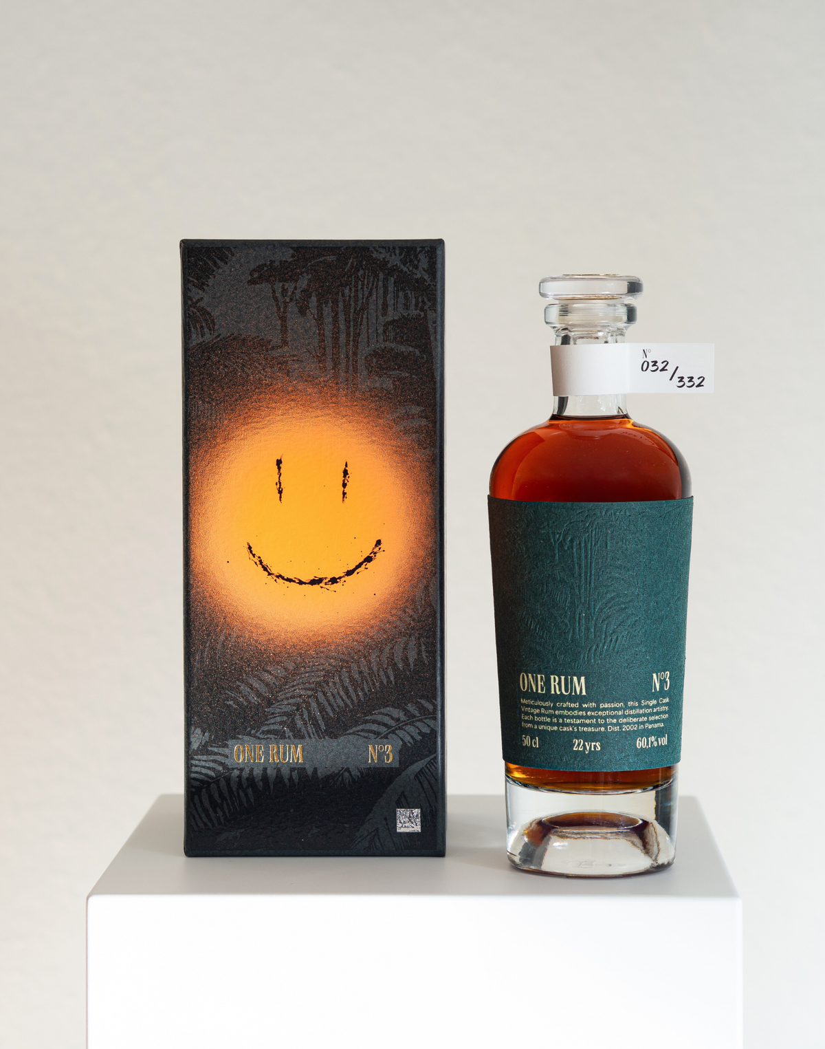 ONE RUM Nº3 × Christina Klein (Smiley)